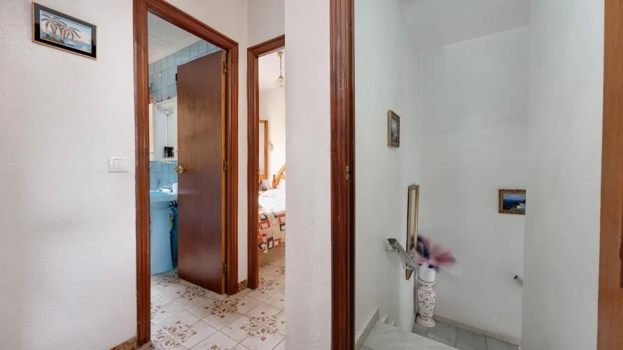 75m² bungalow for sale, Torrevieja, Spain No. 637 № 10