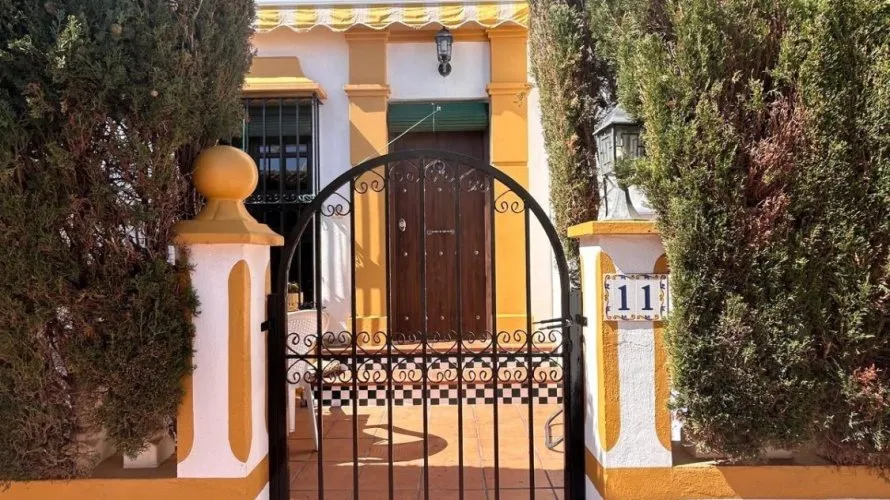 2 bedrooms bungalow for sale, Torrevieja, Spain No. 643 № 11