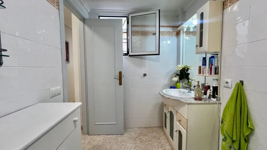 1 bedroom apartment for sale, Torrevieja, Spain No. 701