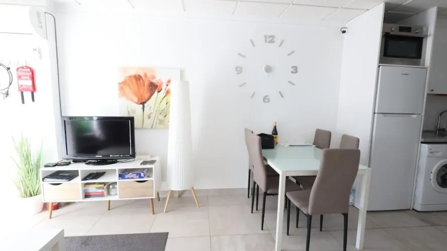 3 bedrooms bungalow for sale, Torrevieja, Spain No. 709 № 13