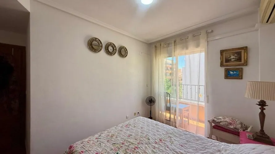 1 bedroom apartment for sale, Torrevieja, Spain No. 728 № 8