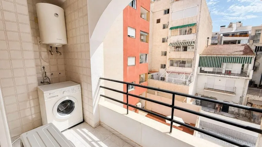 2 bedrooms penthouse for sale, Torrevieja, Spain No. 642 № 13