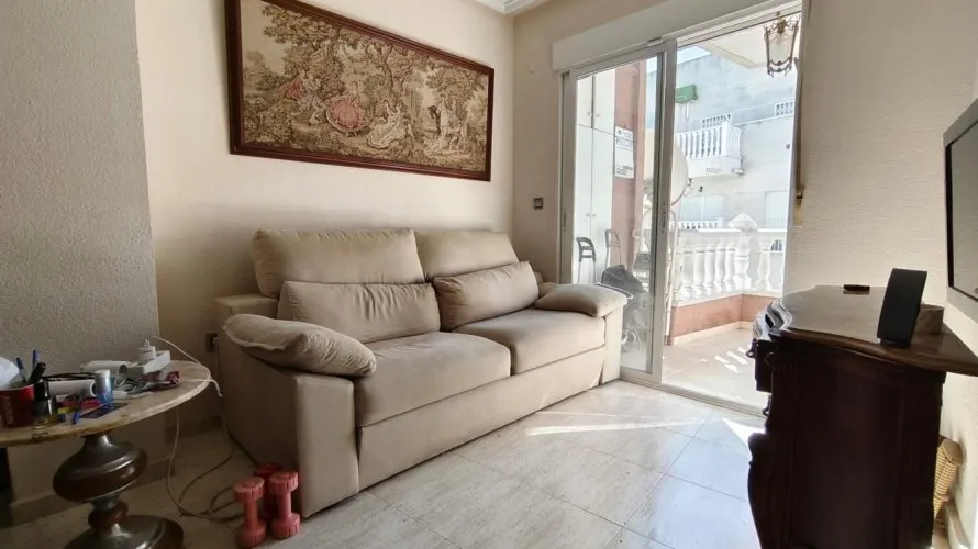 3 bedrooms apartment for sale, Torrevieja, Spain No. 732 № 1