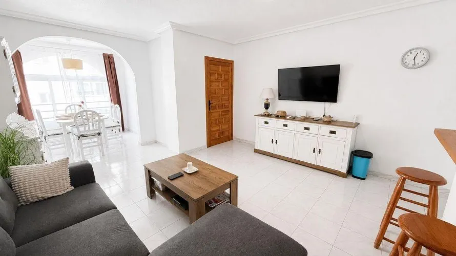 2 bedrooms penthouse for sale, Torrevieja, Spain No. 642 № 22