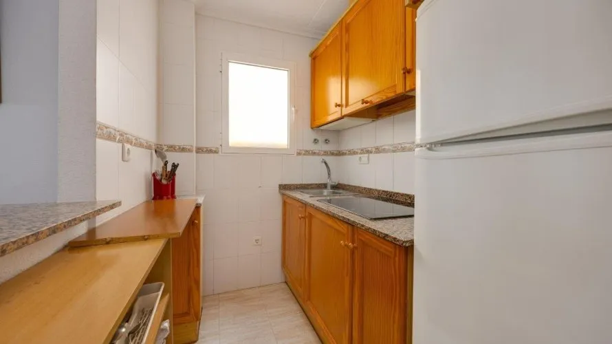 1 bedroom apartment for sale, Torrevieja, Spain No. 632 № 18