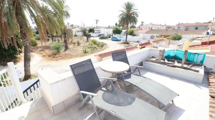 3 bedrooms bungalow for sale, Torrevieja, Spain No. 709 № 3