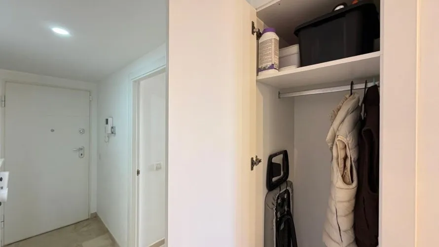 3 bedrooms apartment for sale, Torrevieja, Spain No. 693 № 23