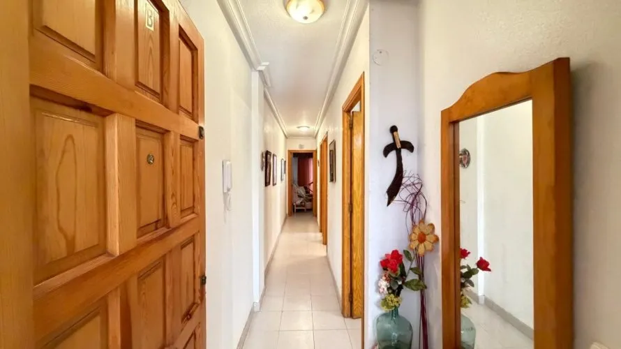 1 bedroom apartment for sale, Torrevieja, Spain No. 717 № 28