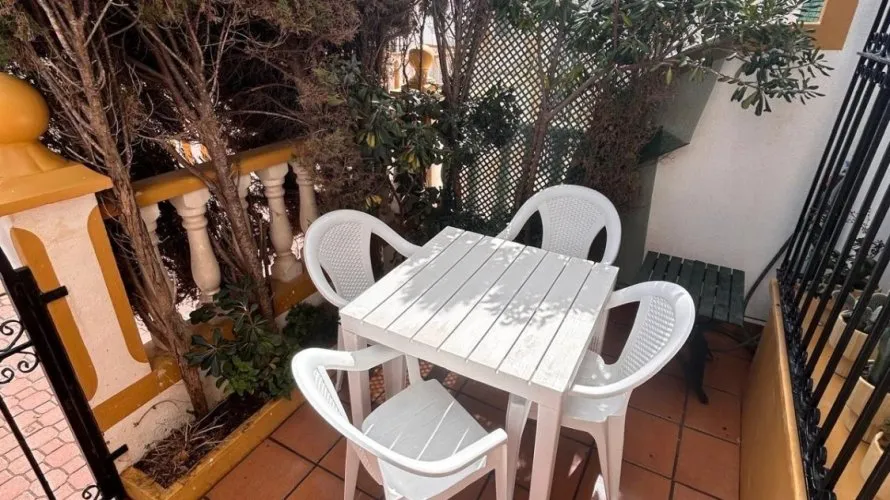 2 bedrooms bungalow for sale, Torrevieja, Spain No. 643 № 5