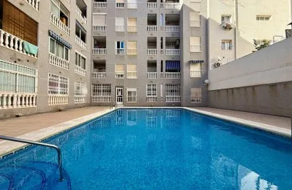 2 bedrooms apartment for sale, Torrevieja, Spain No. 698