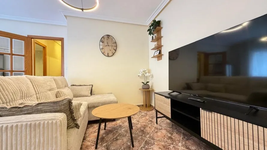 2 bedrooms apartment for sale, Torrevieja, Spain No. 699 № 22