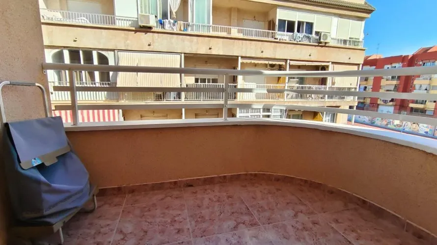 2 bedrooms apartment for sale, Torrevieja, Spain No. 733 № 14