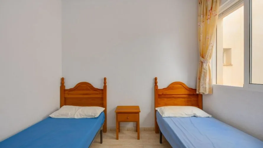 1 bedroom apartment for sale, Torrevieja, Spain No. 632 № 12