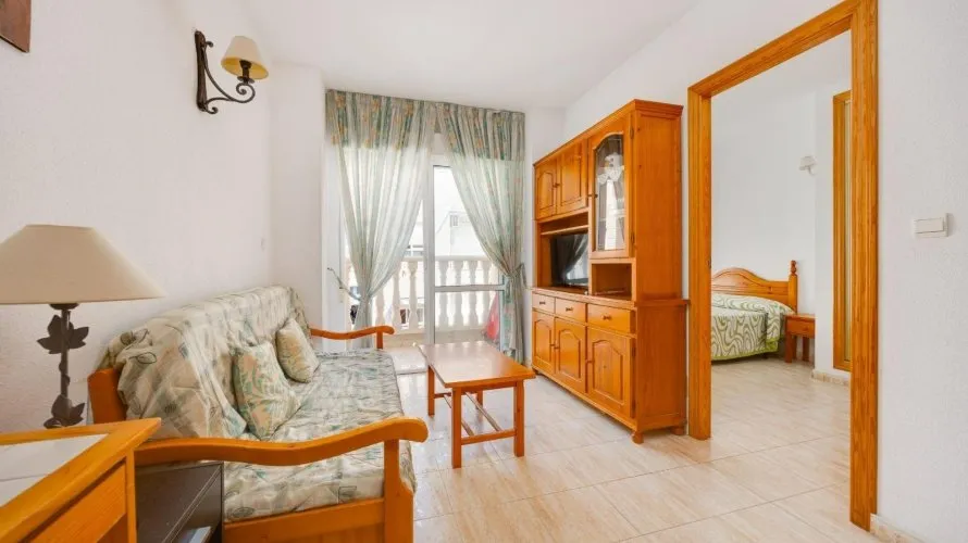 1 bedroom apartment for sale, Torrevieja, Spain No. 632 № 27