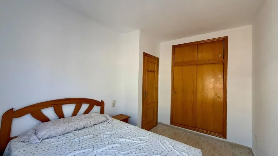 2 bedrooms apartment for sale, Torrevieja, Spain No. 698 № 8