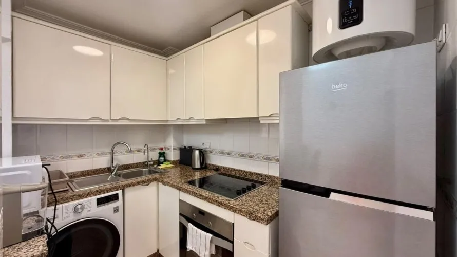 3 bedrooms penthouse for sale, Torrevieja, Spain No. 720 № 22