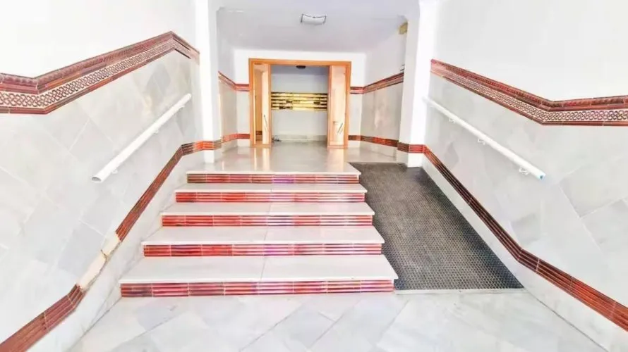 1 bedroom apartment for sale, Torrevieja, Spain No. 687 № 3