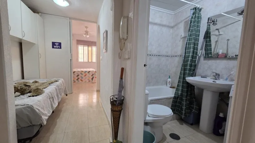 39m² apartment for sale, Torrevieja, Spain No. 624 № 6