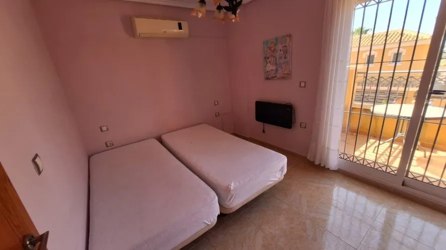 83m² duplex for sale, Torrevieja, Spain No. 692 № 5
