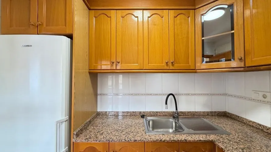 2 bedrooms apartment for sale, Torrevieja, Spain No. 699 № 13