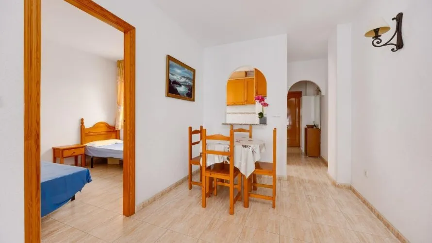 1 bedroom apartment for sale, Torrevieja, Spain No. 632 № 25