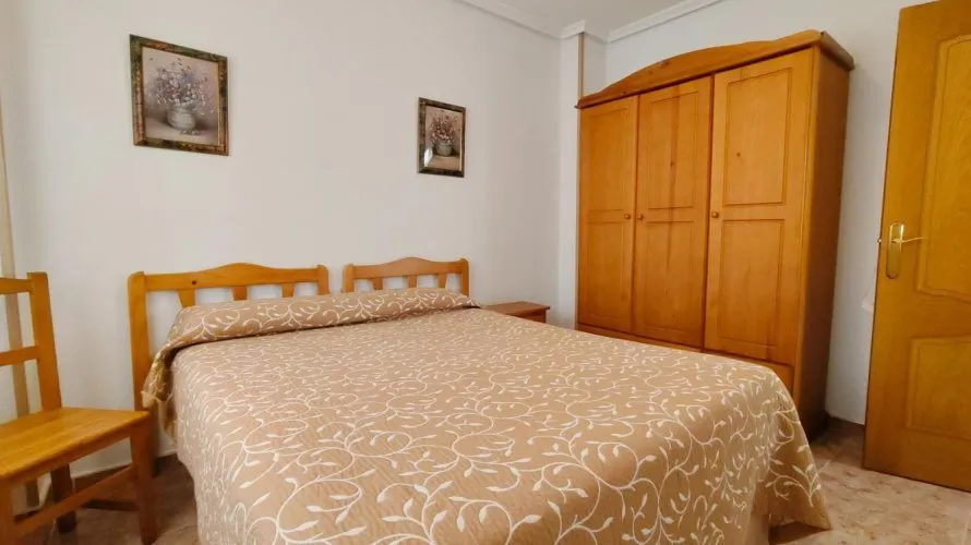 2 bedrooms apartment for sale, Torrevieja, Spain No. 733 № 10