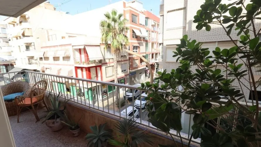 3 bedrooms apartment for sale, Torrevieja, Spain No. 708 № 4