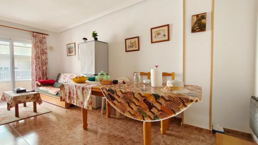2 bedrooms apartment for sale, Torrevieja, Spain No. 733 № 17