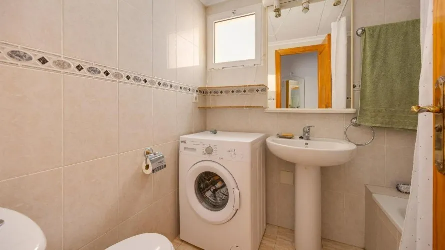1 bedroom apartment for sale, Torrevieja, Spain No. 632 № 10