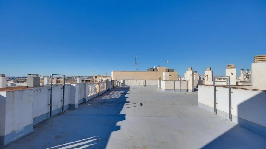 1 bedroom apartment for sale, Torrevieja, Spain No. 632 № 3
