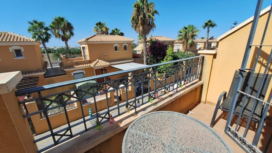 83m² duplex for sale, Torrevieja, Spain No. 692 № 1