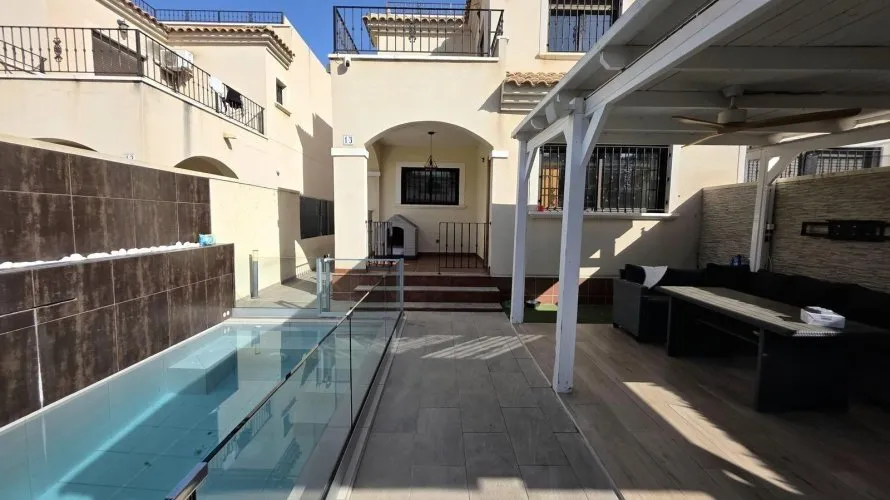 114m² villa for sale, Torrevieja, Spain No. 667 № 4
