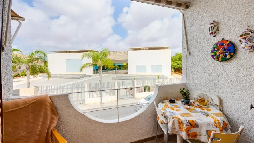75m² bungalow for sale, Torrevieja, Spain No. 637 № 24
