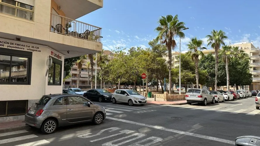 26m² apartment for sale, Torrevieja, Spain No. 630 № 2