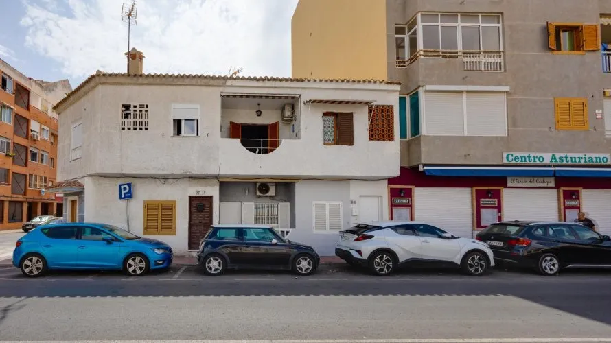 75m² bungalow for sale, Torrevieja, Spain No. 637 № 5