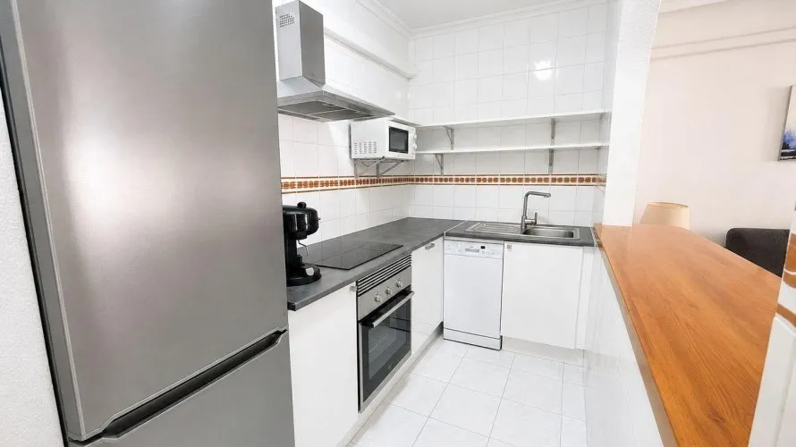 2 bedrooms penthouse for sale, Torrevieja, Spain No. 642 № 11