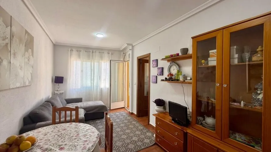 1 bedroom apartment for sale, Torrevieja, Spain No. 728 № 13