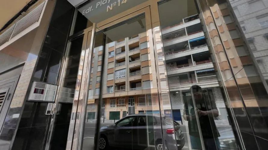 2 bedrooms penthouse for sale, Torrevieja, Spain No. 760 № 25