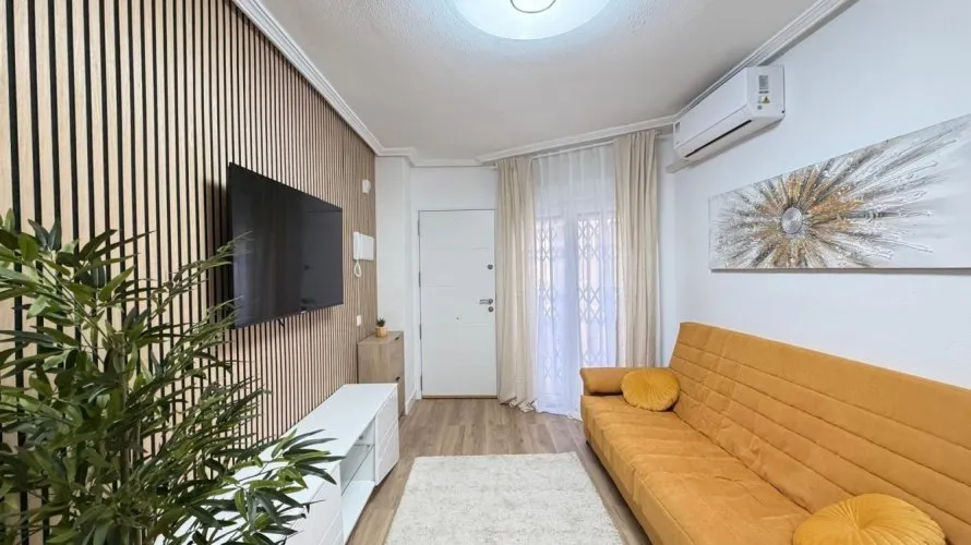 1 bedroom apartment for sale, Torrevieja, Spain No. 782 № 23