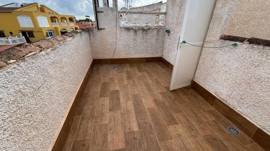 47m² duplex for sale, Torrevieja, Spain No. 767 № 1