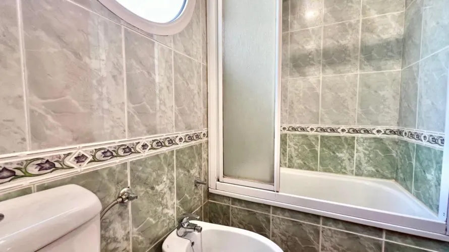 1 bedroom apartment for sale, Torrevieja, Spain No. 740 № 5