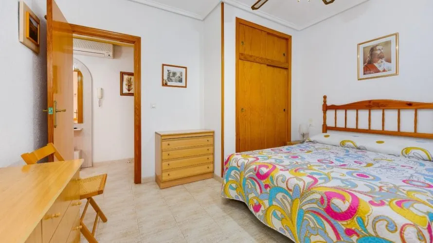 61m² penthouse for sale, Torrevieja, Spain No. 744 № 15