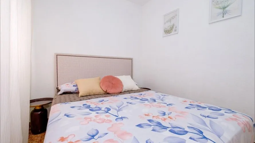1 bedroom apartment for sale, Torrevieja, Spain No. 800 № 27