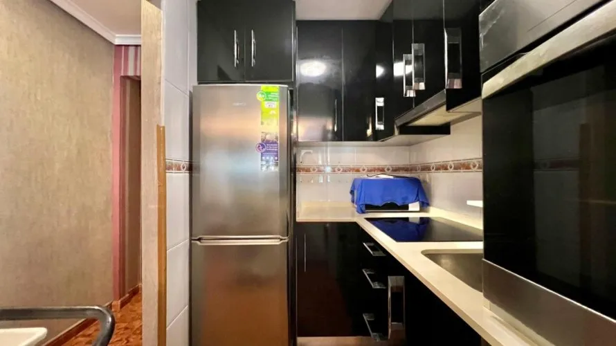 1 bedroom apartment for sale, Torrevieja, Spain No. 740 № 8