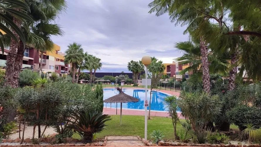 2 bedrooms apartment for sale, Torrevieja, Spain No. 757 № 4