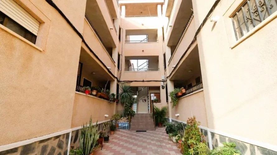 24m² apartment for sale, Torrevieja, Spain No. 777 № 8