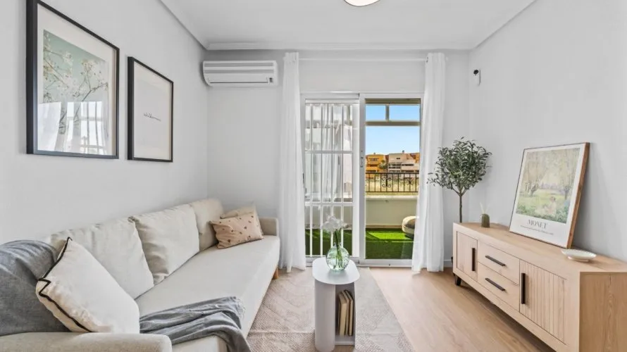68m² apartment for sale, Torrevieja, Spain No. 795 № 27