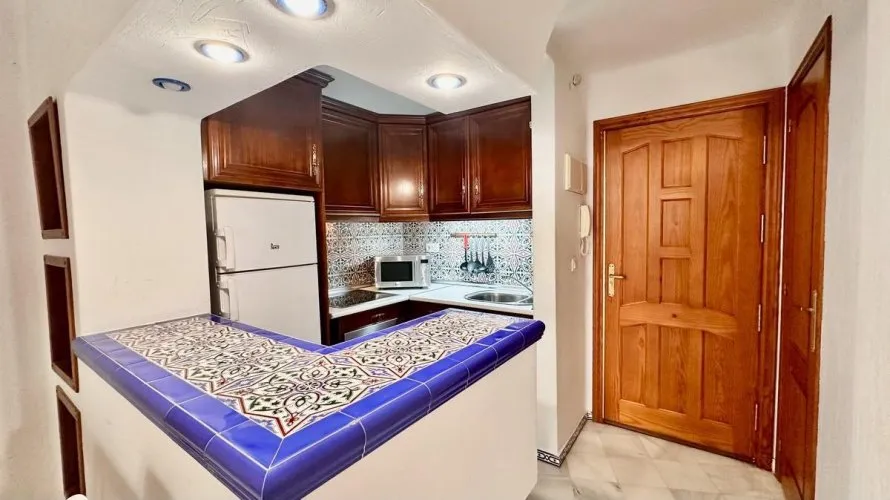 2 bedrooms apartment for sale, Torrevieja, Spain No. 787 № 7