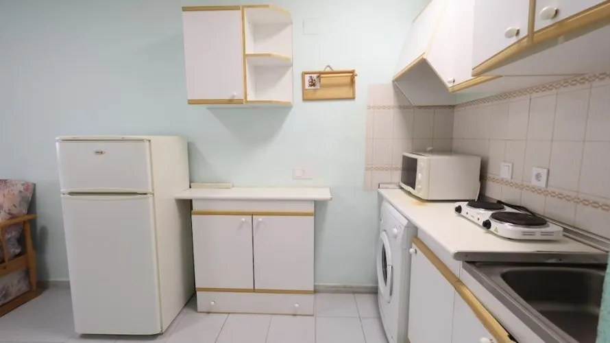 24m² apartment for sale, Torrevieja, Spain No. 777 № 1