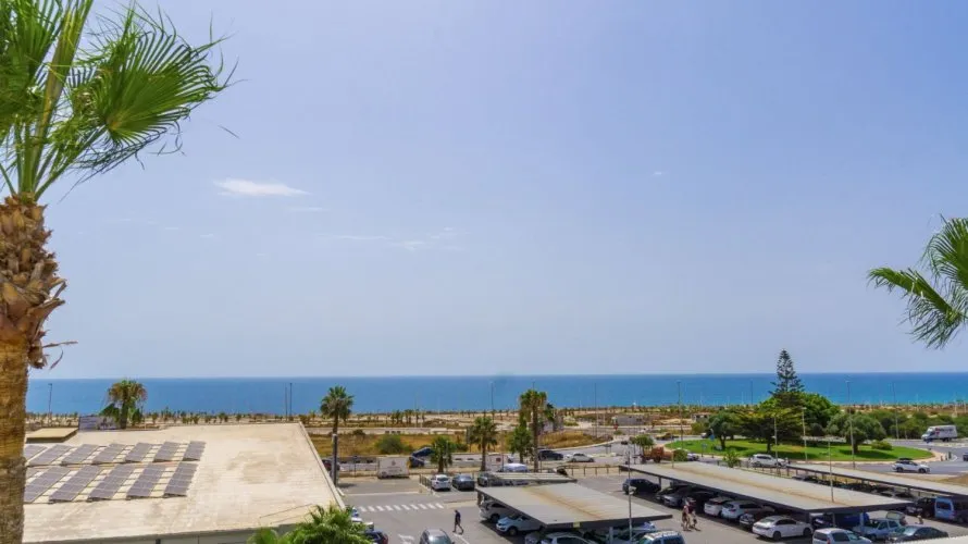 95m² penthouse for sale, Torrevieja, Spain No. 783 № 3